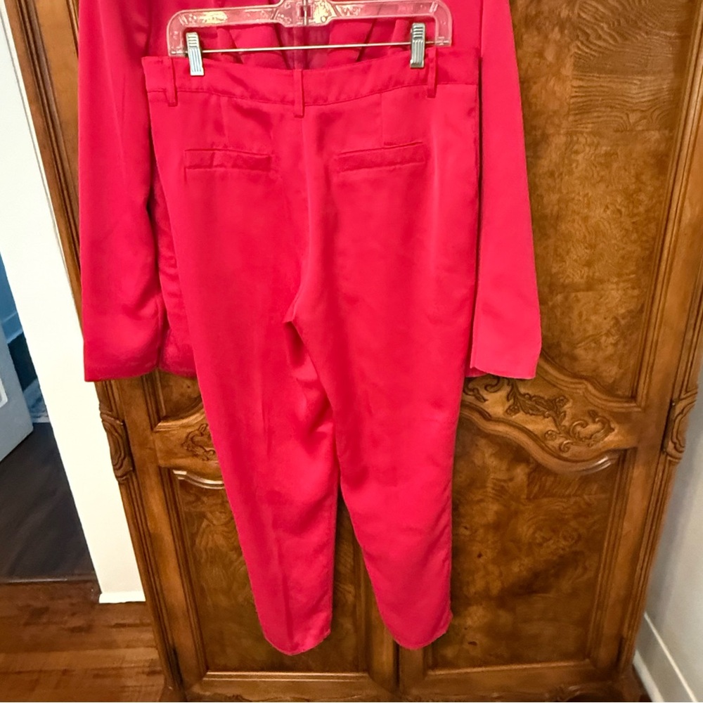Never worn JustFab‎ Vibrant Pink Pantsuit - Picture 4 of 8